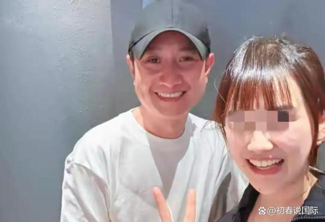 文章面馆大排长队 明星转行引热议