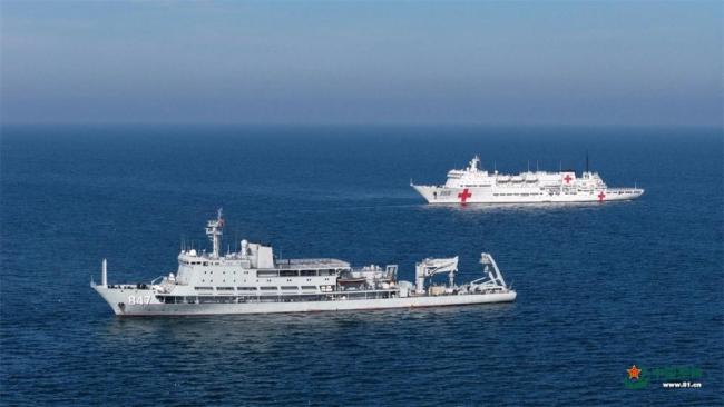 直击海军某支队实战化救援演练 锤炼海上应急能力