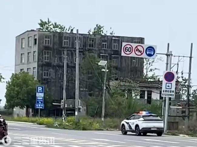 交警回应襄阳123大厦所在路段被封：短时间内无法通行