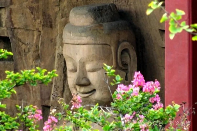 最近,巩义火车站超级忙,卡热<strong>基维解密</strong>成文旅打卡热门地