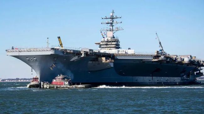 美艾森豪威尔号航母失火