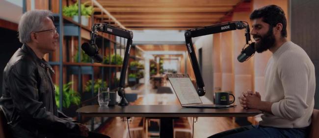 黄仁勋:芯片不是浓缩铀 卖中国咋了 呼吁中美AI合作