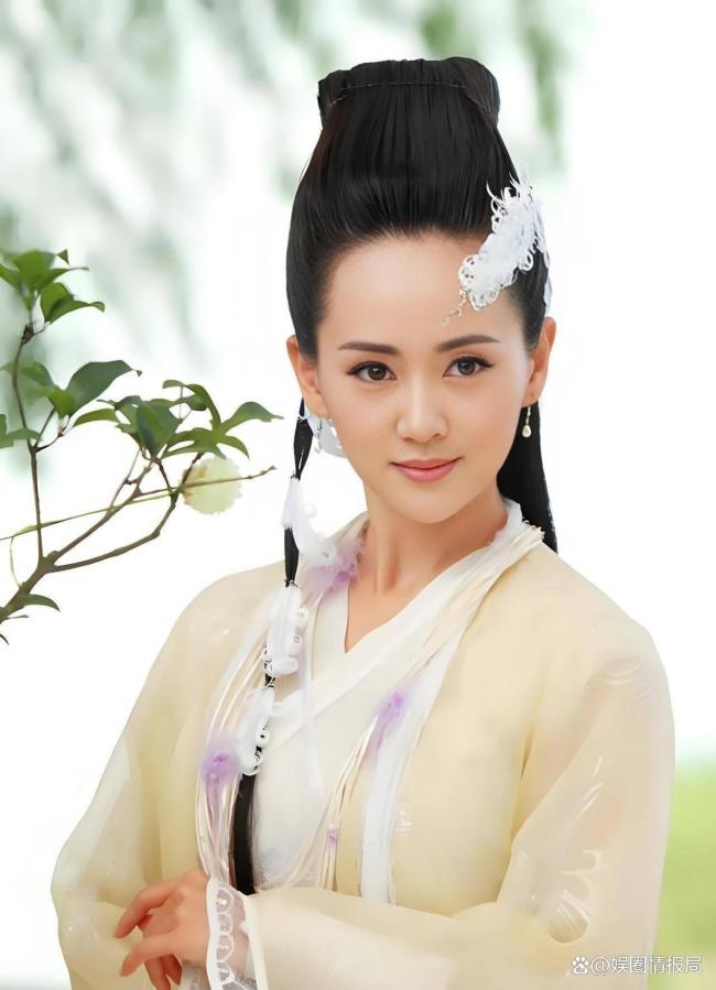 演员张定涵说生完孩子直接晕过去了 揭开生育背后的残酷真相