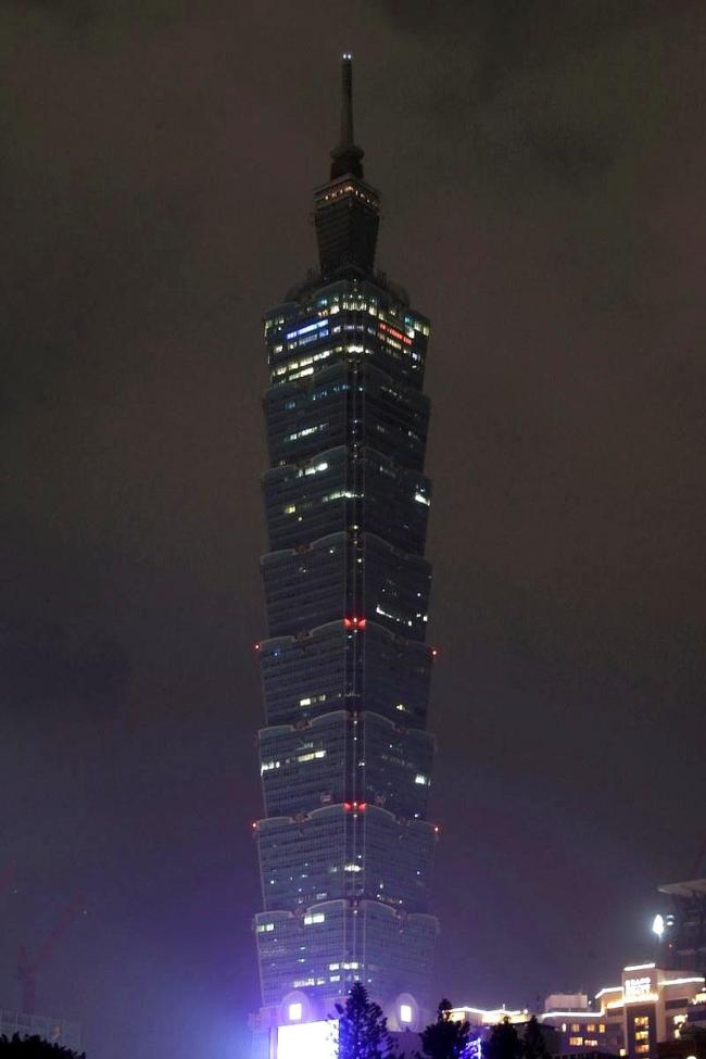 国台办权威发声：统一后台湾“零压力”，解放军将全面接管防务！