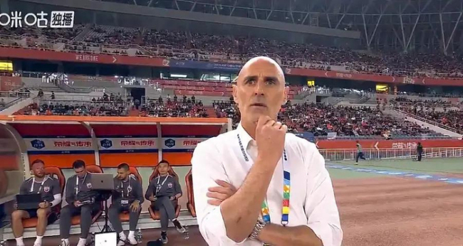 媒体：部分中超球队滥用脑震荡换人 规则漏洞成战术