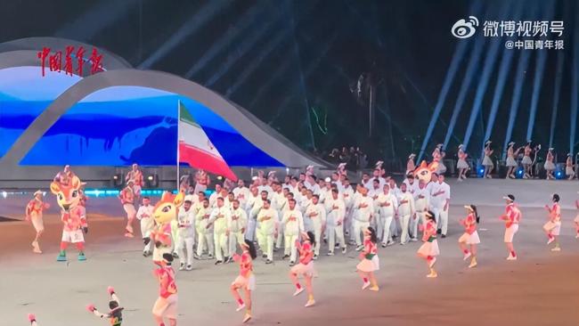 伊朗运动员来中国参加亚沙会