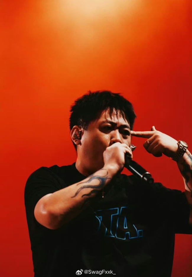 派克特没有道歉 败诉后仍拒公开致歉