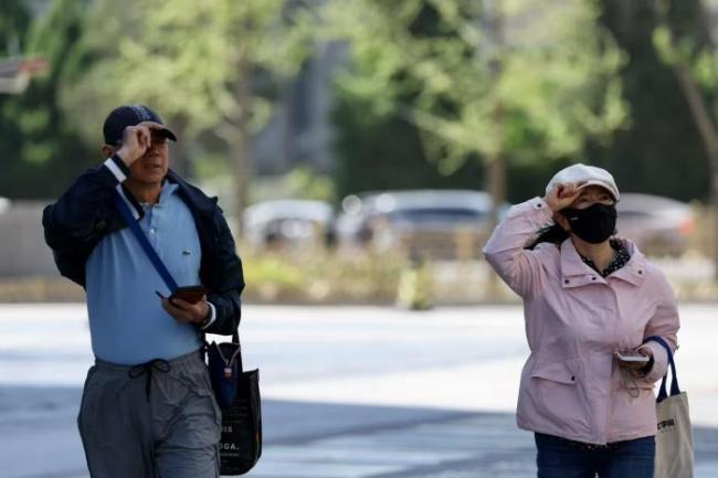 北京发布大风黄色预警，阵风可达8级 今日北风强劲请注意防范