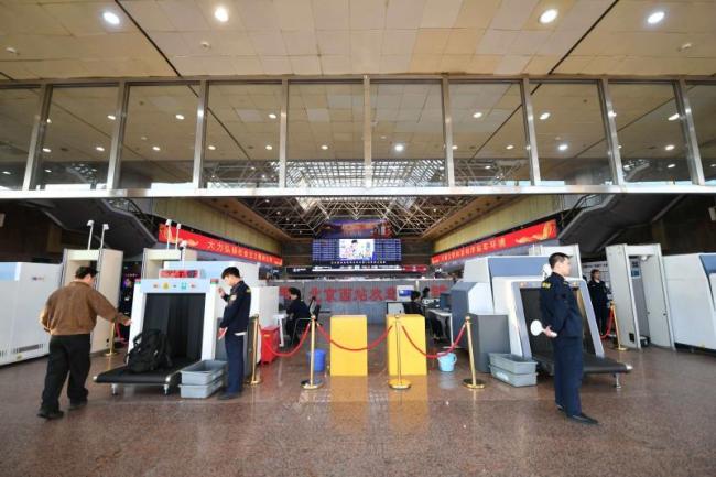 北京西站螺旋盘道及二层落客平台恢复通行，北二层进站口焕新亮相 提升旅客出行体验