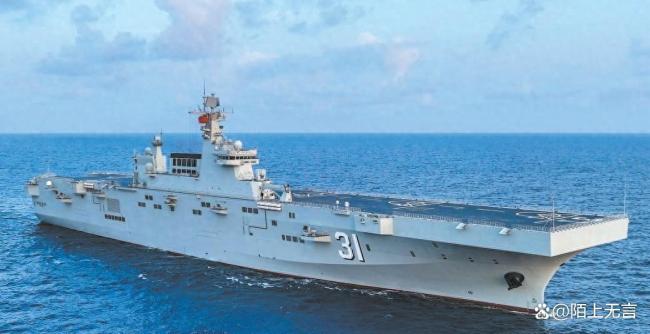海南舰进坞维护 未来会搭载歼-35吗 无人机航母定位不变