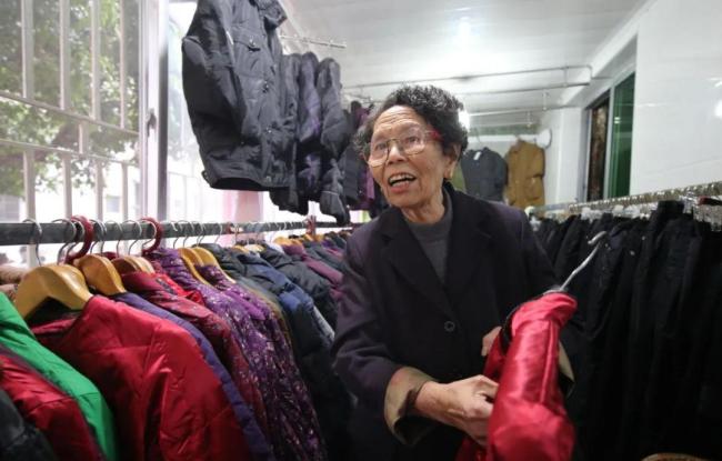 老人从81岁到91岁还清2077万的债 诚信十年