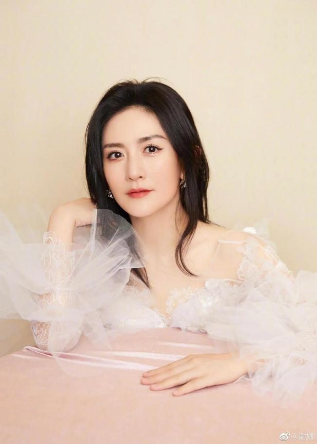 谢娜透露演唱会邀请了张杰的团队：票价覆盖不了成本 