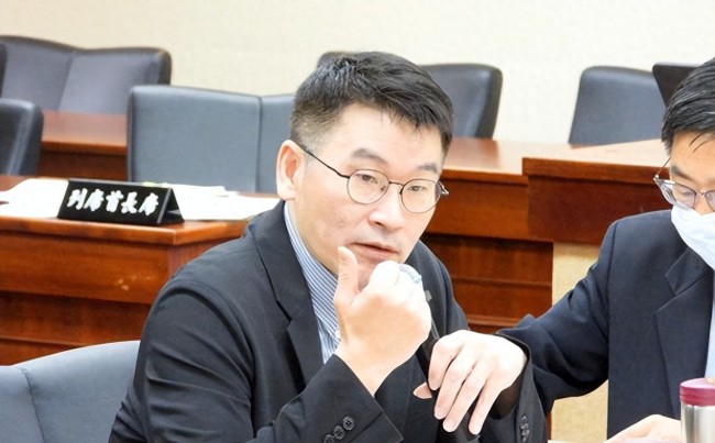 在野党批民进党扩大打击“思想犯”