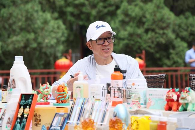 俞敏洪：东方甄选成立后没领过工资