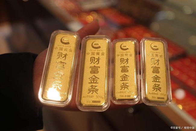 女子15年前在中国黄金花1万2买的两根20克金条全是铜跟锌