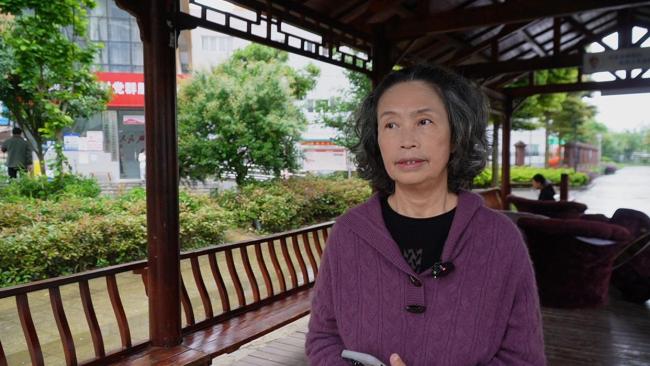 531户物管费交了25户 物业自己垫资 电梯停运居民苦不堪言