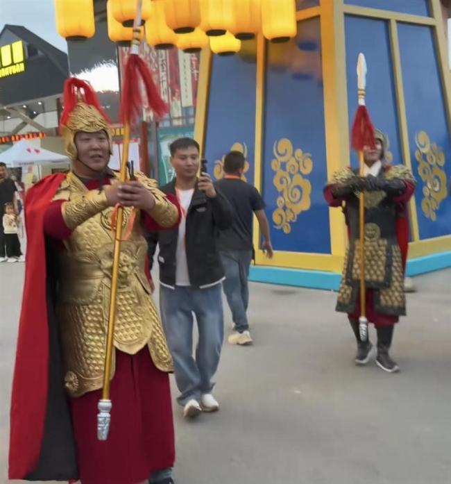 朱之文回應(yīng)“南天門大將軍”稱號(hào) 商演熱度不減