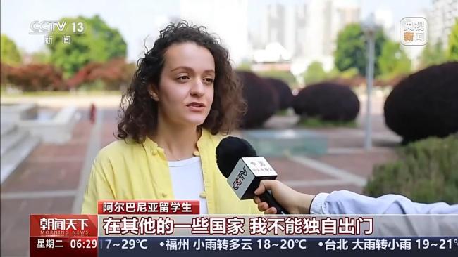 頻頻圈粉！外國游客為“中國式安全感”點贊
