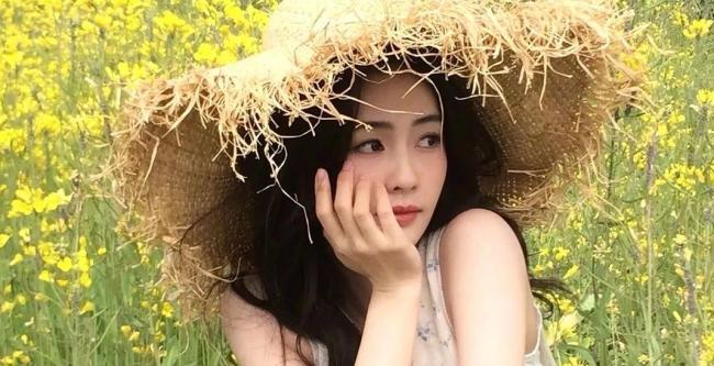 孟子义一手抓绳一手护着白鹿 默契配合打破不和传闻