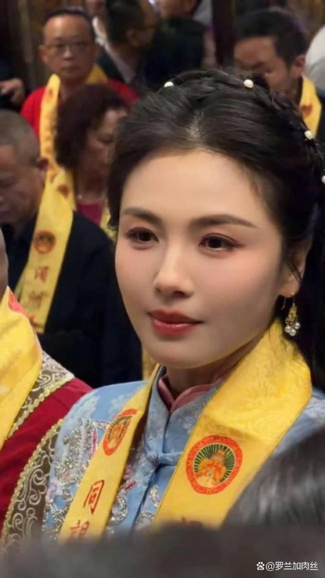 刘涛妈祖诞辰守夜 虔诚祈福感动人心
