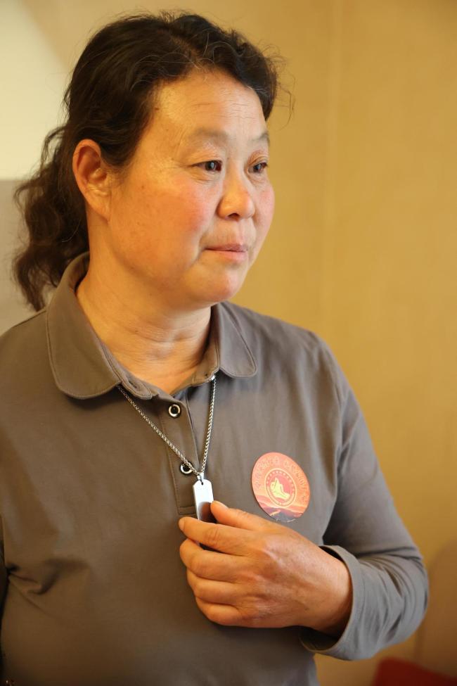 三位烈士母亲在北京相聚 致敬英烈家国大爱