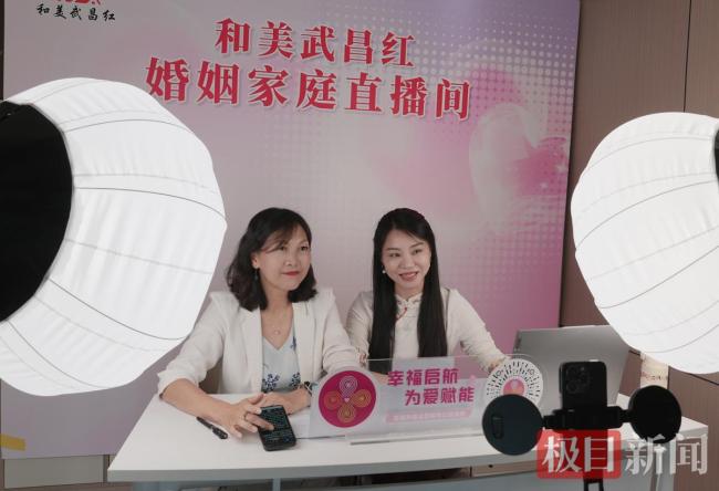 清江画廊领证可终生免费游景区 山水见证纵情时辰
