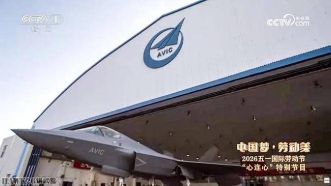 歼-35AE用的什么发动机 双发设计挑战F-35