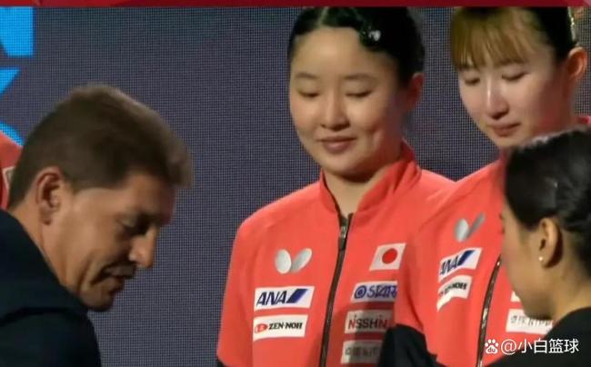 决赛1输1赢！张本美和笑着接受采访：自己成长了不少 但还有很多不足 击败王曼昱展现进步