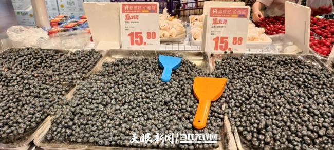 “贵族水果”价格降了 平价趋势引抢购热潮