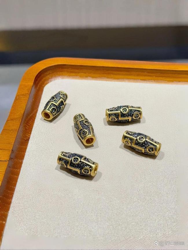金价大跌黑金首饰走红