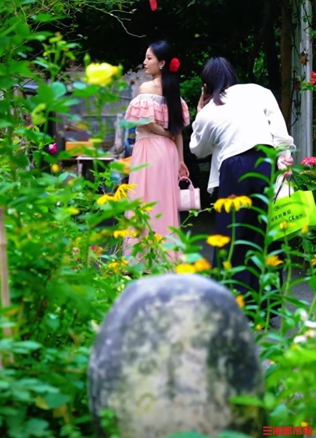 满院繁花是听障丈夫的无声告白 18年爱的见证