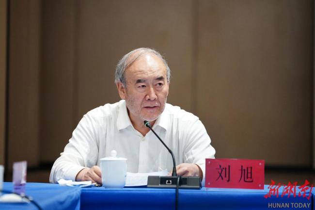 湖南省委邀院士專(zhuān)家座談學(xué)習(xí)袁隆平 傳承科技創(chuàng)新精神