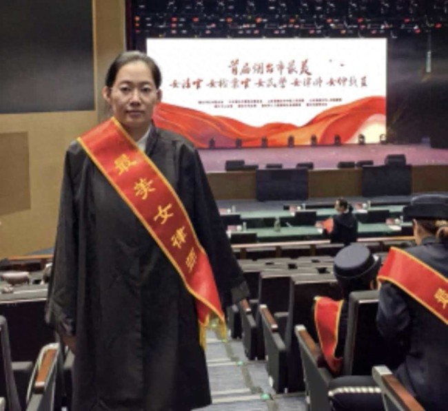 42歲最美女律師遲宗琳車禍去世！