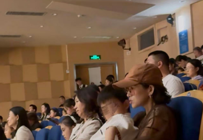 章子怡也看了醒醒演出 離婚夫妻的默契撐場(chǎng)