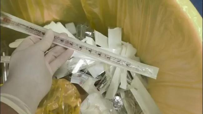 记者暗访杭州地下助孕机构被打骨折 非法实验室曝光