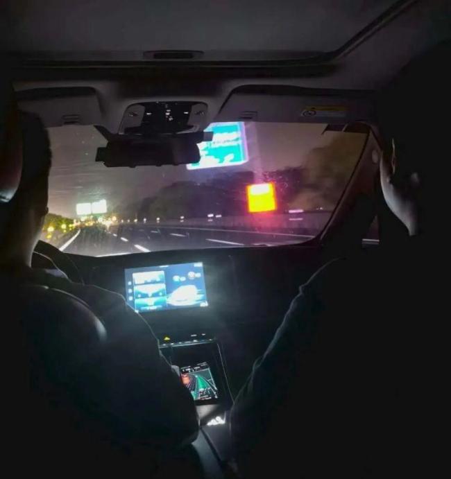 女子投100万炒股警方紧急拦截 为儿子婚事险被骗