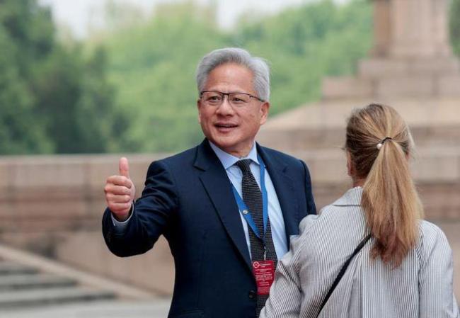 如何看待黄仁勋加入清华顾问委员会 全球科技领袖齐聚