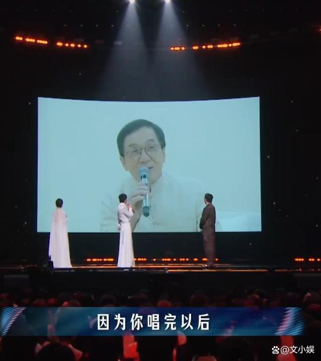成龙求张杰以后别唱他的歌 反向夸赞引爆网络