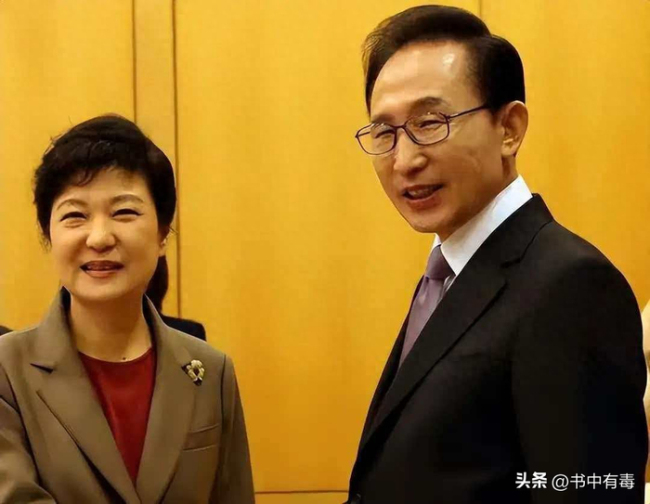 朴槿惠和李明博同日现身竞选集会 搅动选情涟漪效应