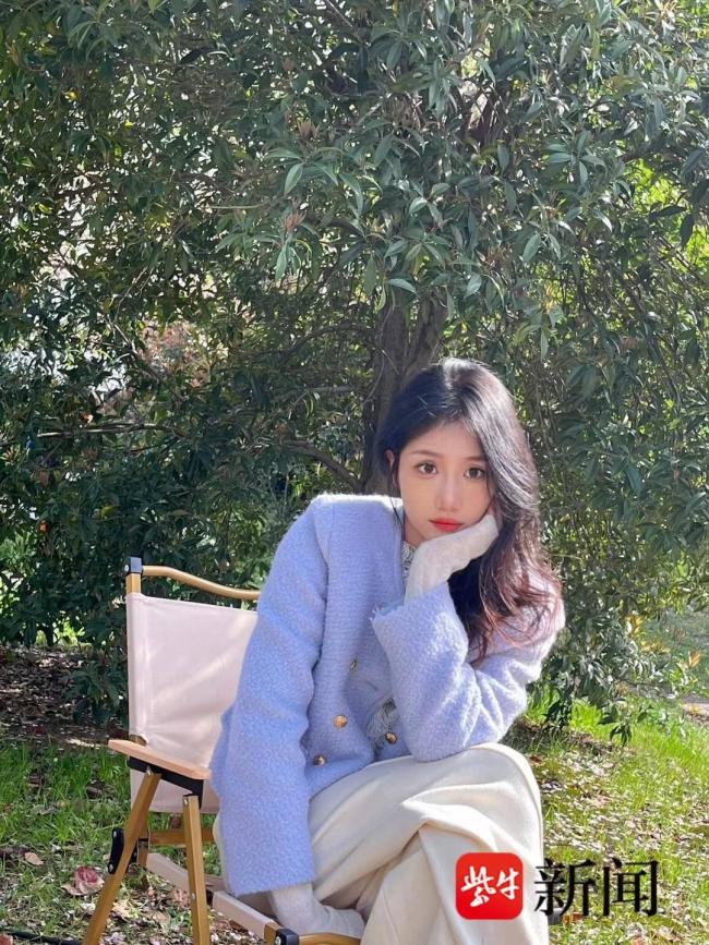 31歲美女模特祖孫三代同患罕見病 堅(jiān)強(qiáng)面對命運(yùn)挑戰(zhàn)