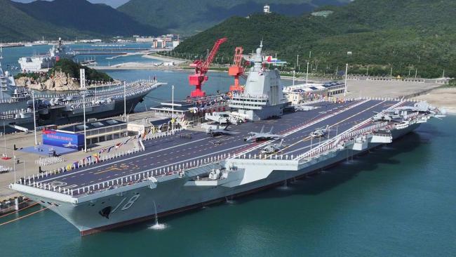 航母福建艦最新動態(tài)曝光 配置差異引發(fā)討論