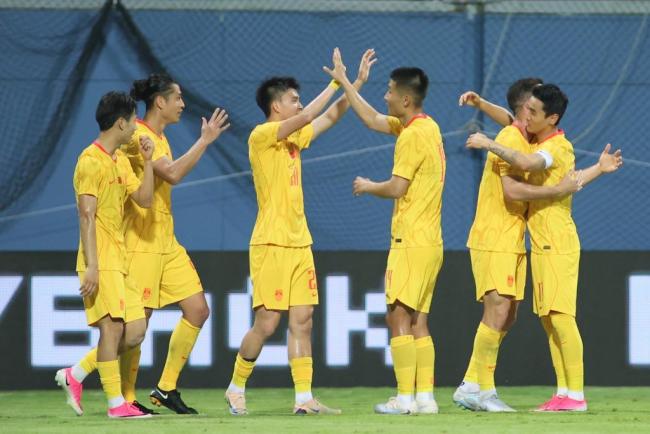 國足連續(xù)43年對(duì)陣新加坡隊(duì)保持不敗 客場再添勝績