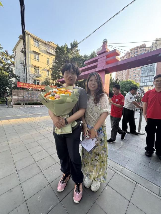 一天就考完 他们的高考已提前结束 春考助力轻松收官
