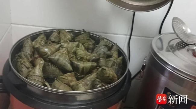 宿遷“粽娘”一天能包上千個粽子 母愛與手藝的傳承