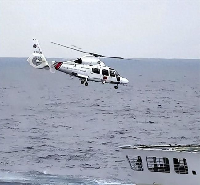 中方巡航期间两次发现疑似日本飞机 地缘博弈信号显现