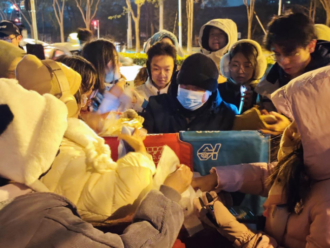 监管局已接到鹅腿阿姨相关投诉 鸭腿冒充引发热议