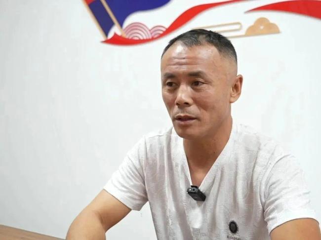 “走啊”!逆行闯灯的王涛获警方褒奖