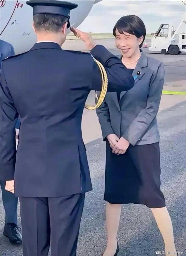 高市早苗抵达英国没有欢迎仪式 降级接待引关注