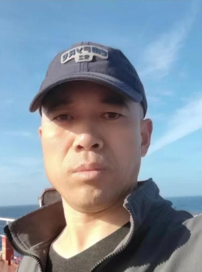 海警暂排除人为原因致大厨失踪