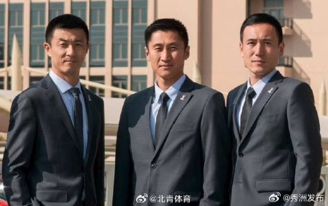 马宁称给C罗黄牌没有任何压力